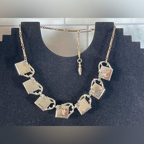 Vintage - CORO - Complete Set - White Moonray - Thermoset Lucite - 1956 - Picture 9 of 14